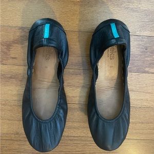 Tieks ballet flats size 8, black, barely used